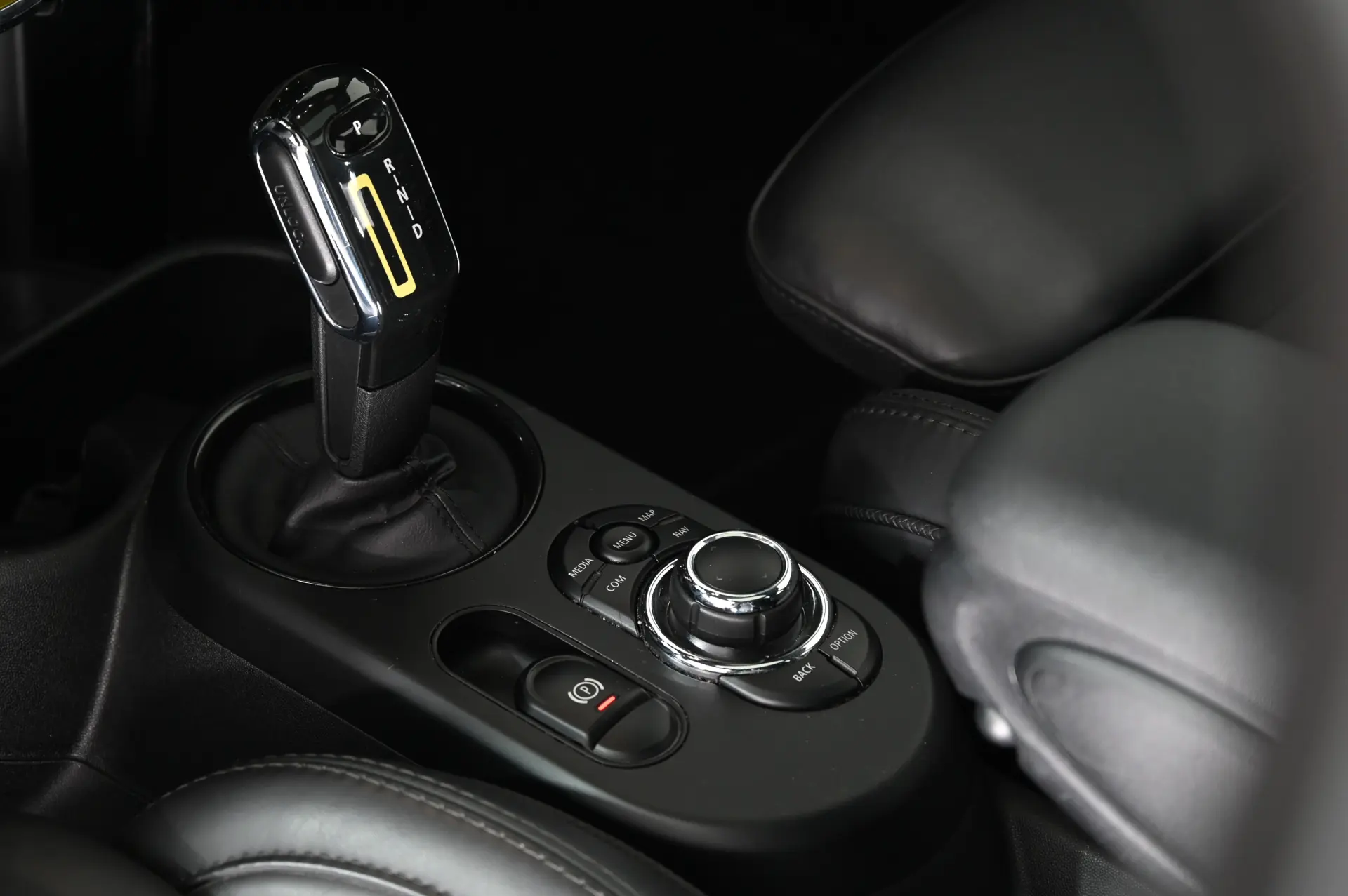 MINI 3 Portas Cooper SE 20