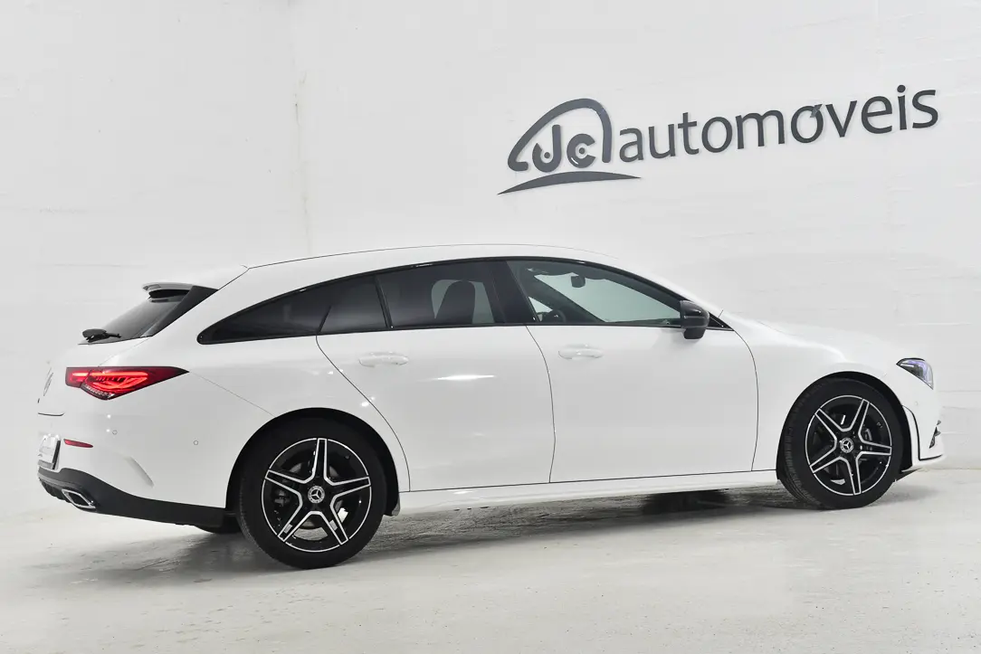 Mercedes-Benz CLA 180 d Shooting Brake AMG Line Aut. 7