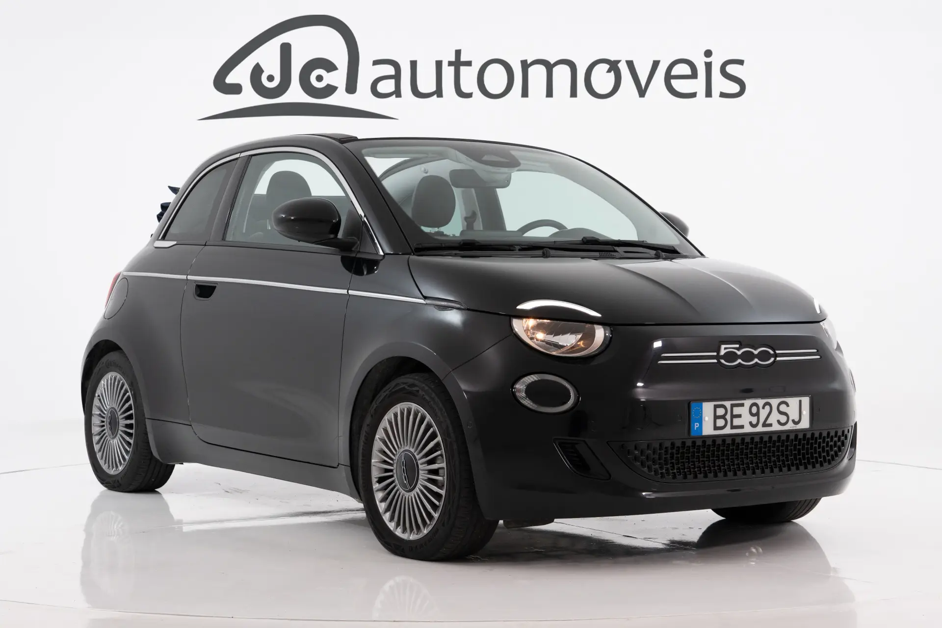 Fiat 500e Outro 1
