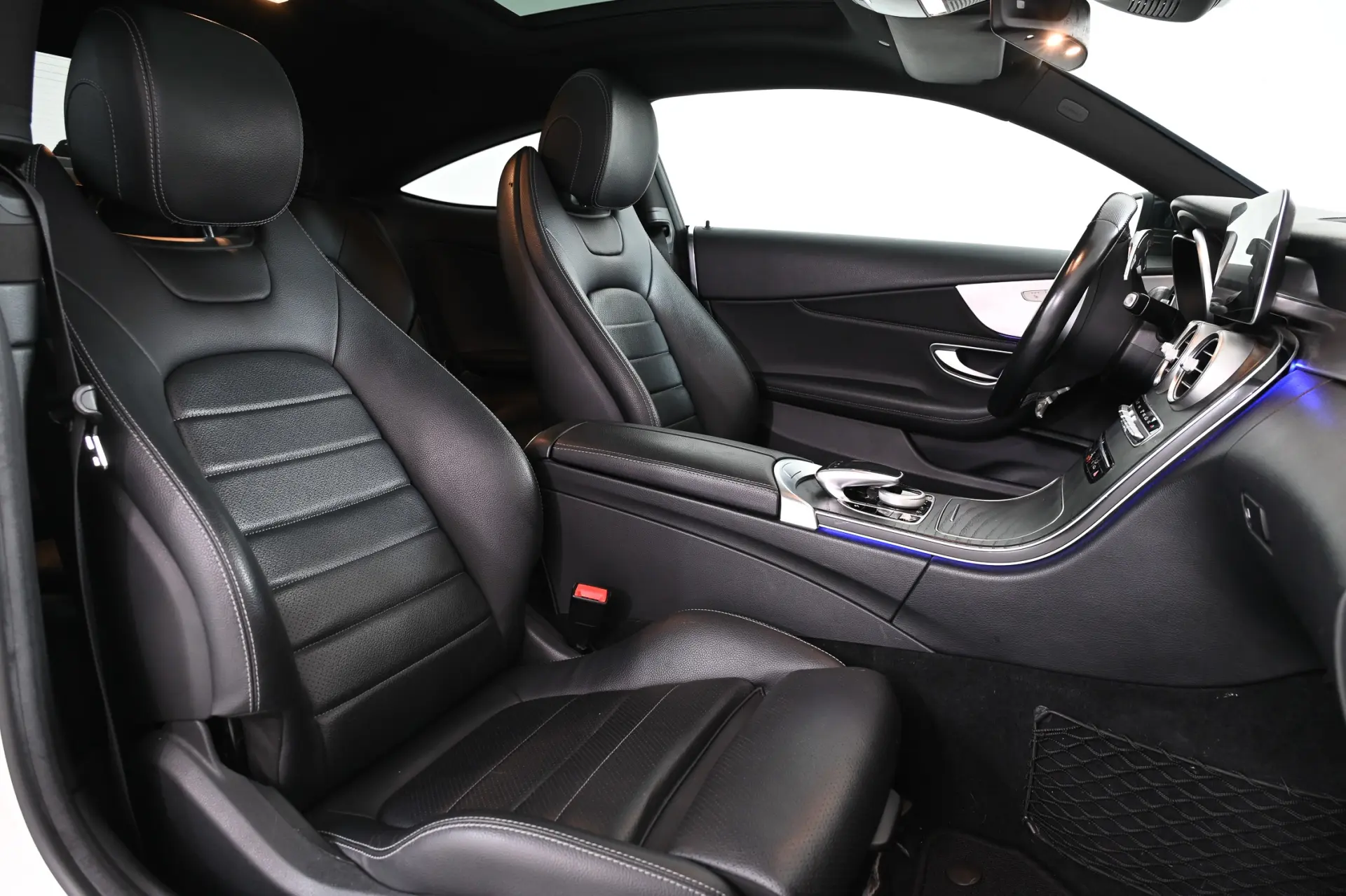 Mercedes-Benz C 220 d AMG Line 28