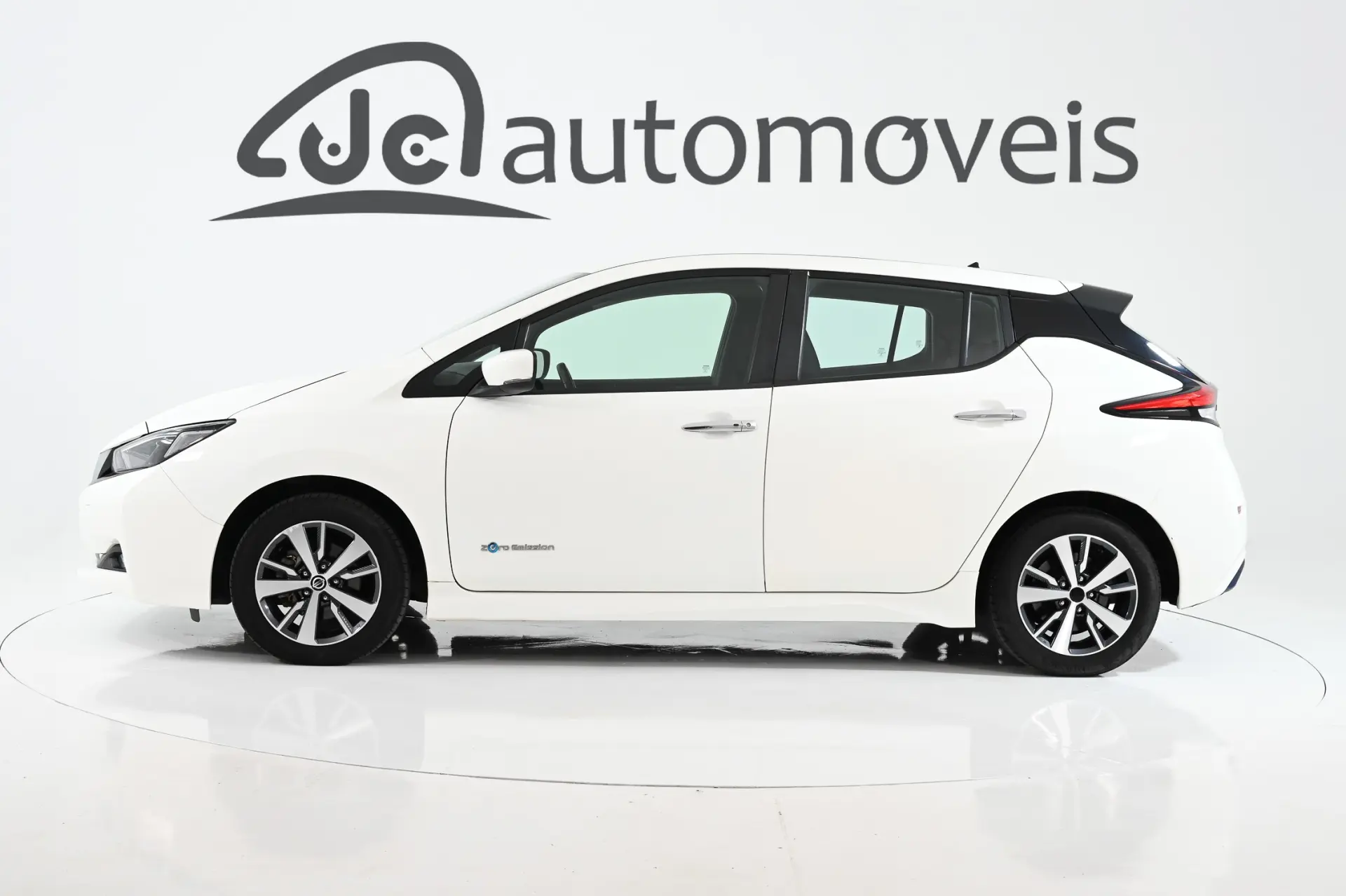 Nissan Leaf Acenta 7