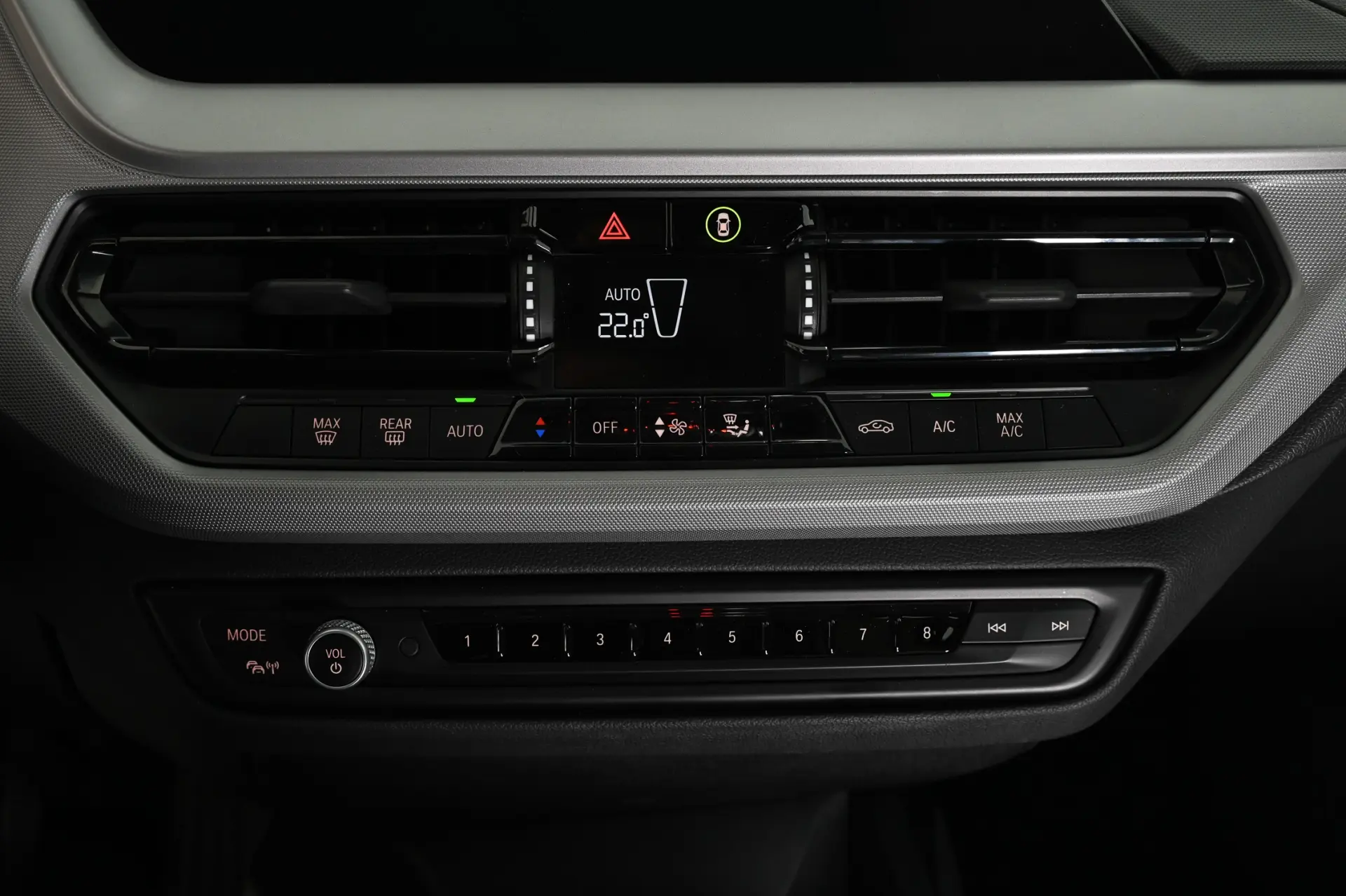 BMW 116 i Advantage Auto 22