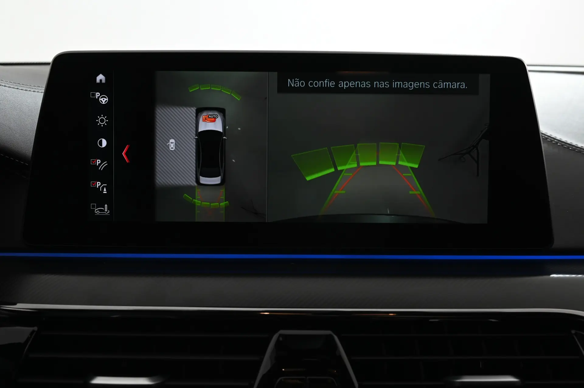 BMW M5 Standard 28