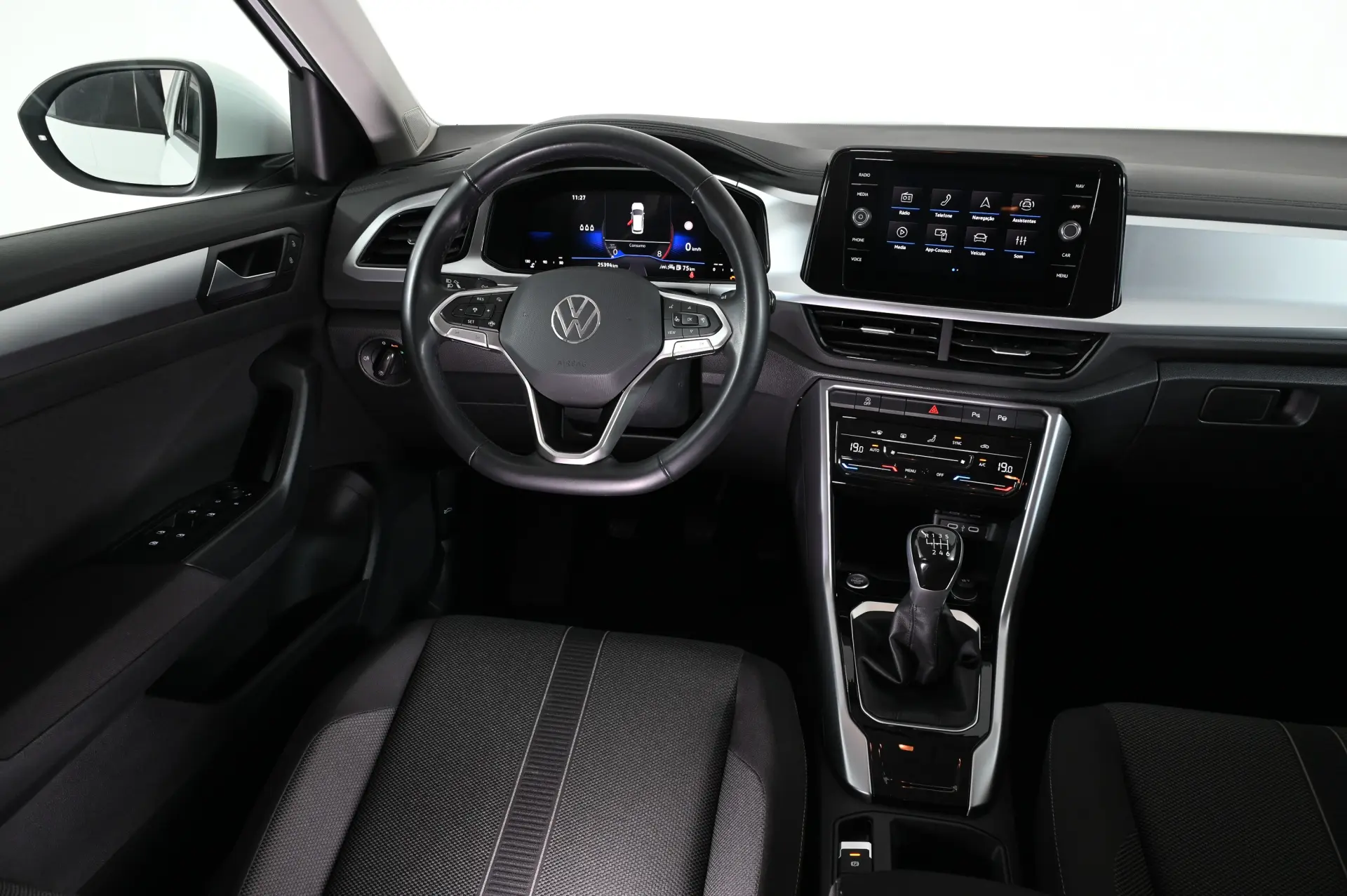 Volkswagen T-Roc 1.0 TSI Urban 16