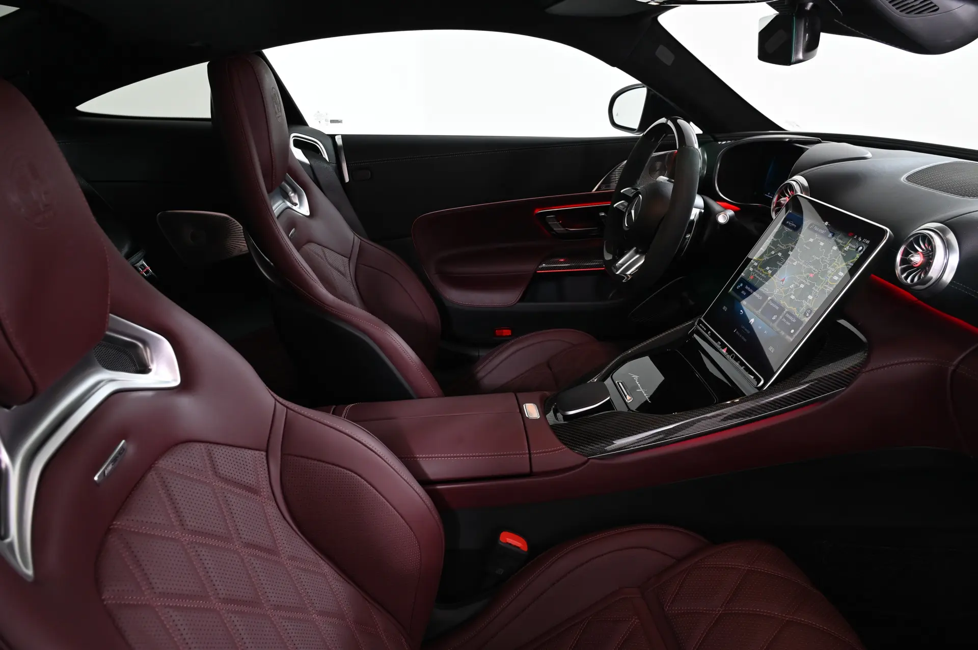 Mercedes-Benz AMG GT 63 Pro 4Matic+ 32