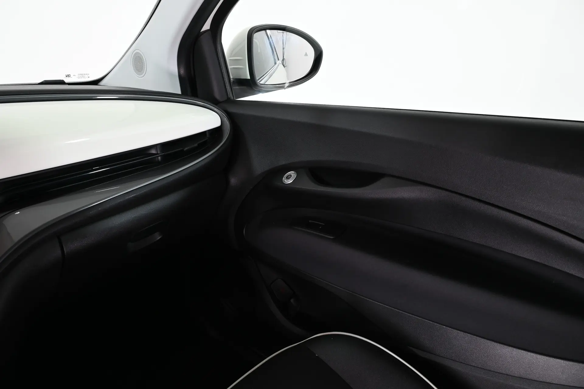 Fiat 500e C Icon 28