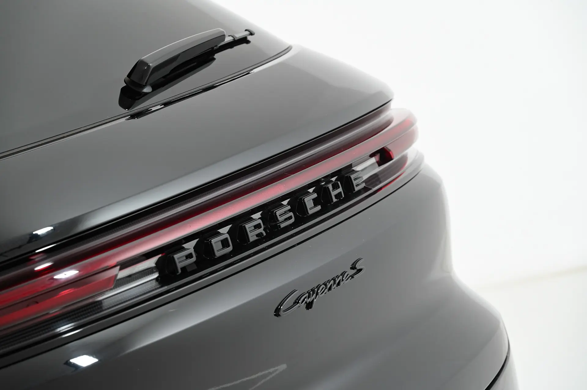 Porsche Cayenne S E-Hybrid Black Edition 9