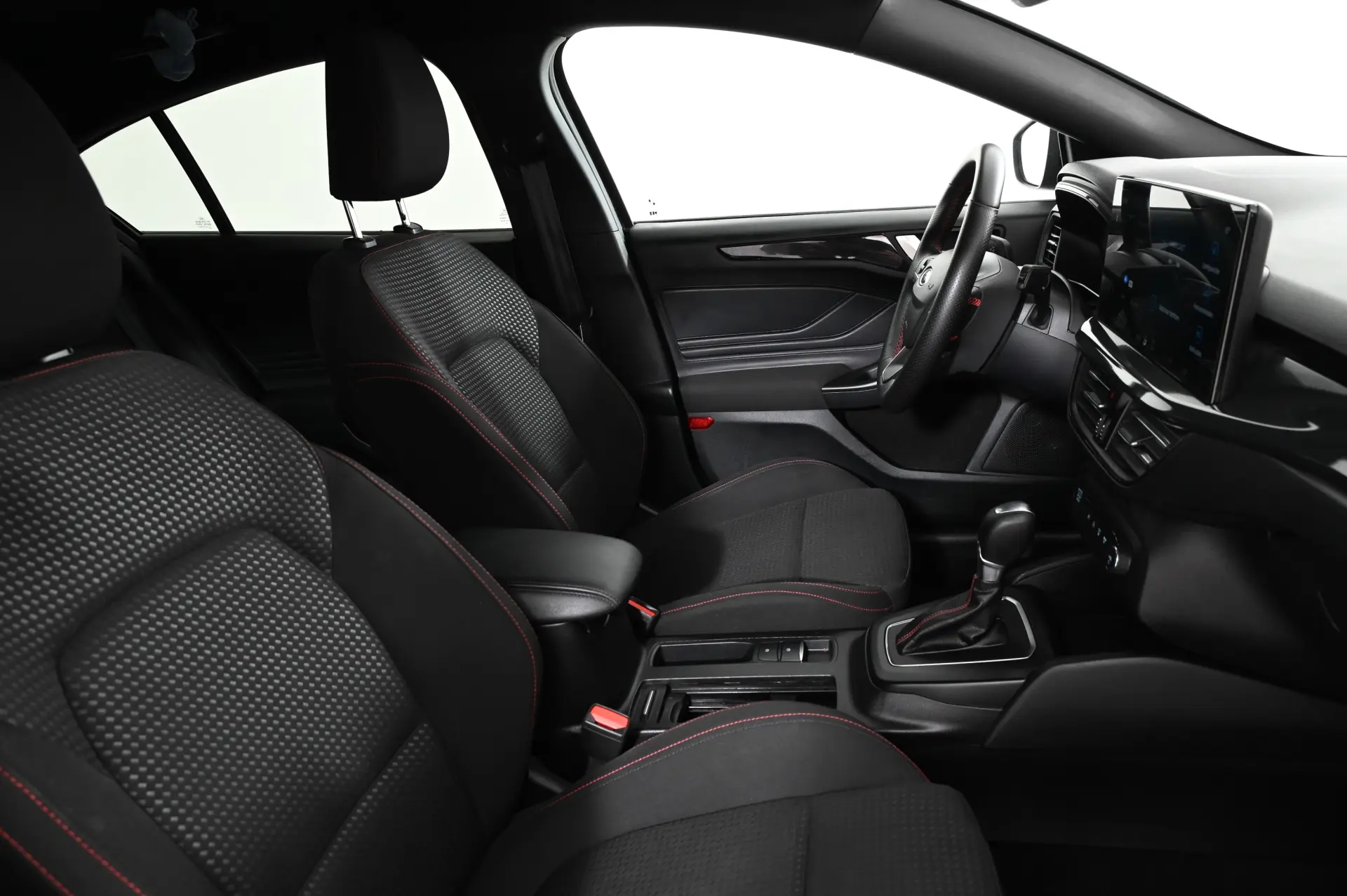 Ford Focus 1.0 EcoBoost MHEV ST-Line Aut. 23