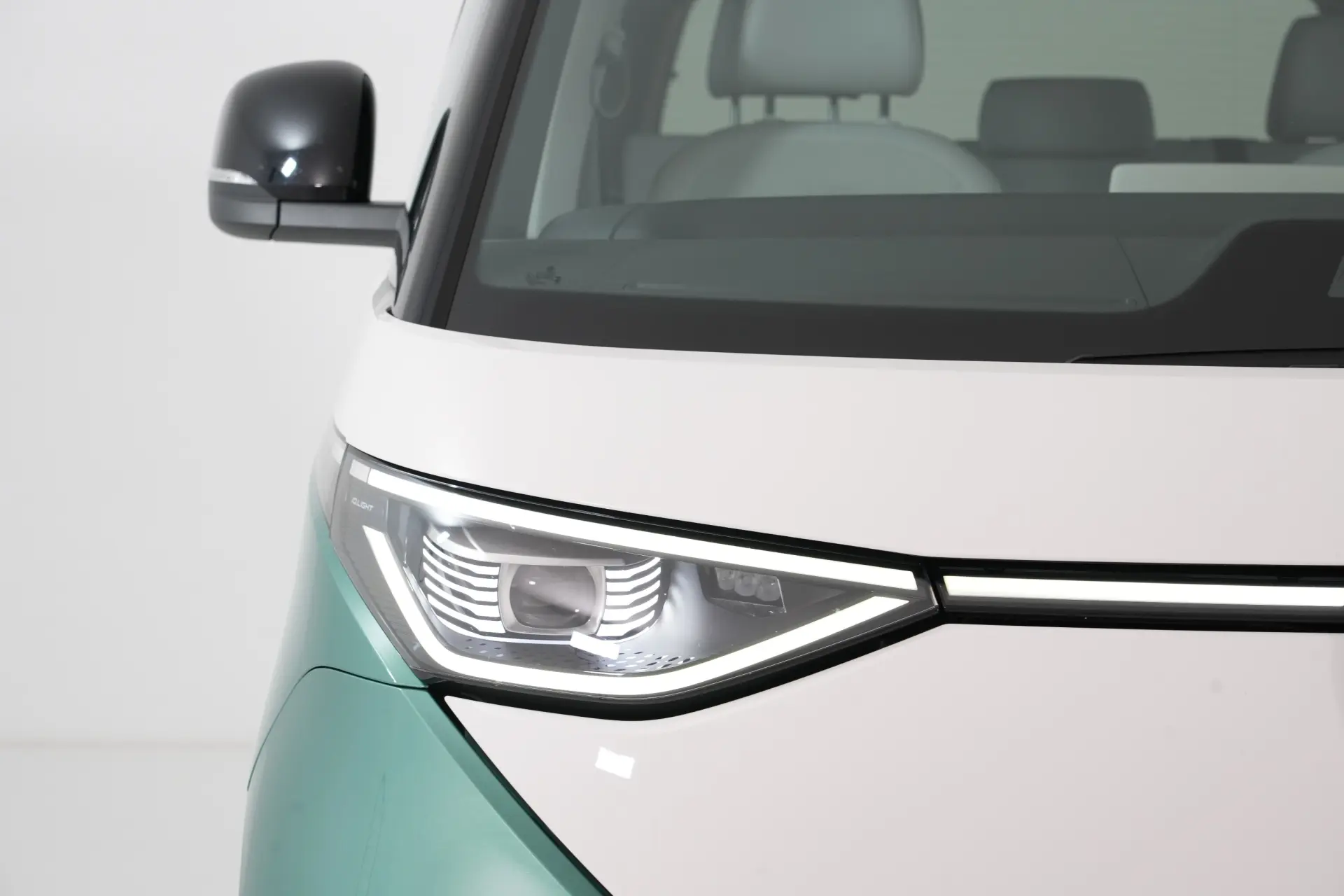Volkswagen ID.Buzz Pro 25