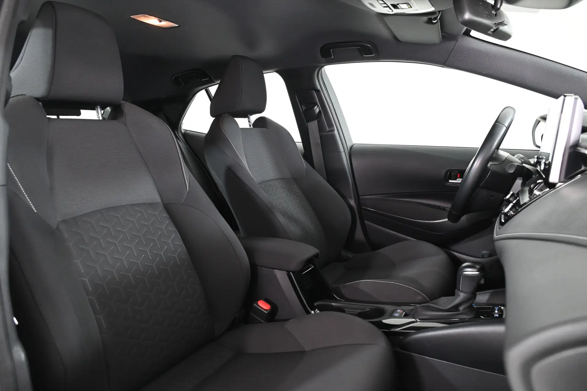 Toyota Corolla 1.8 Hybrid Comfort 4