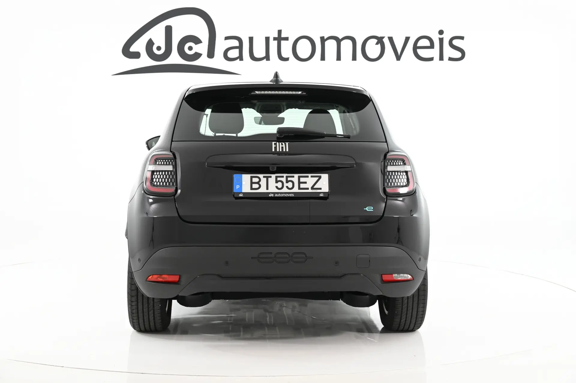Fiat 600e 54 kWh (RED) 8