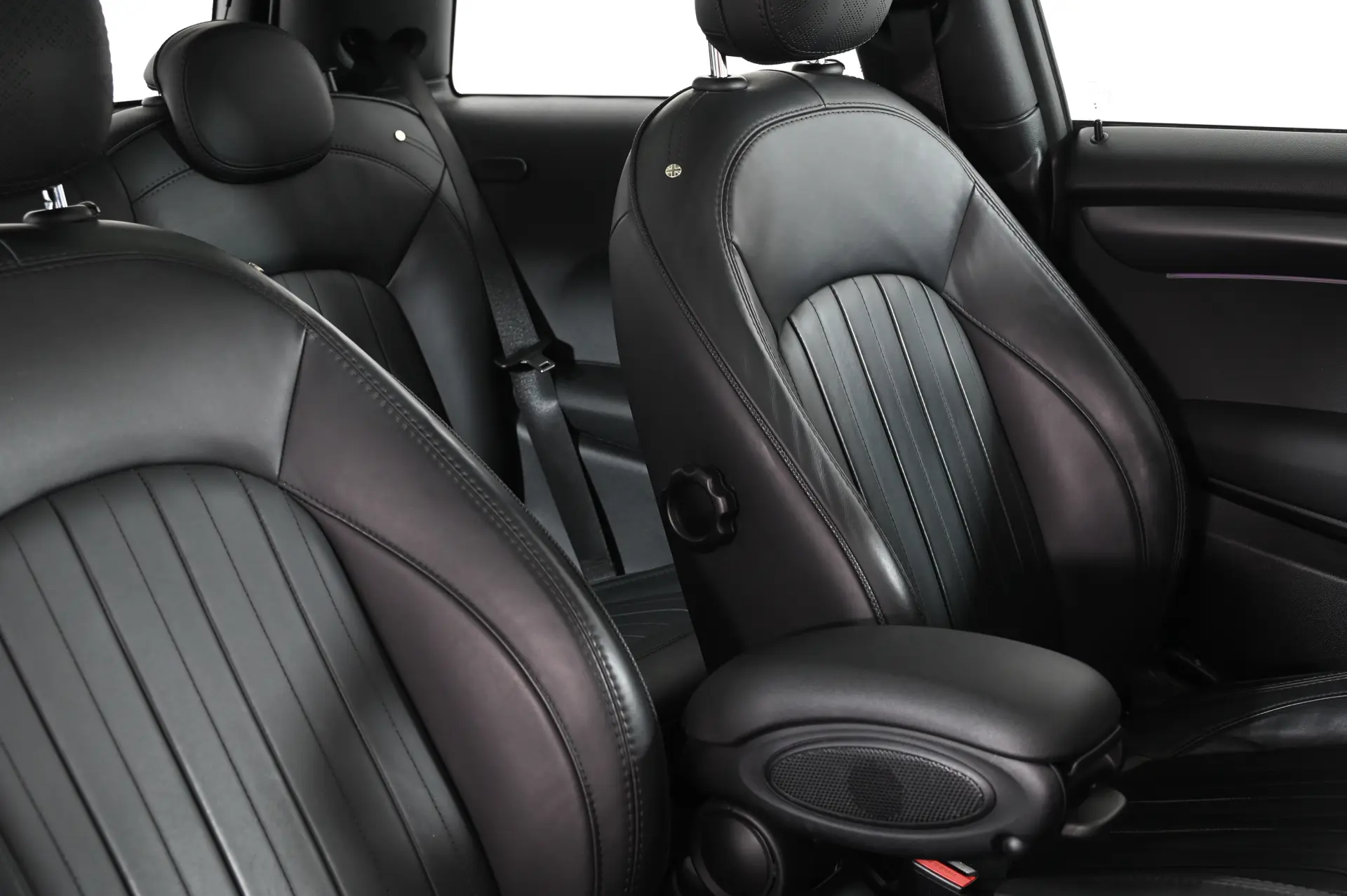 MINI 3 Portas Cooper SE 23