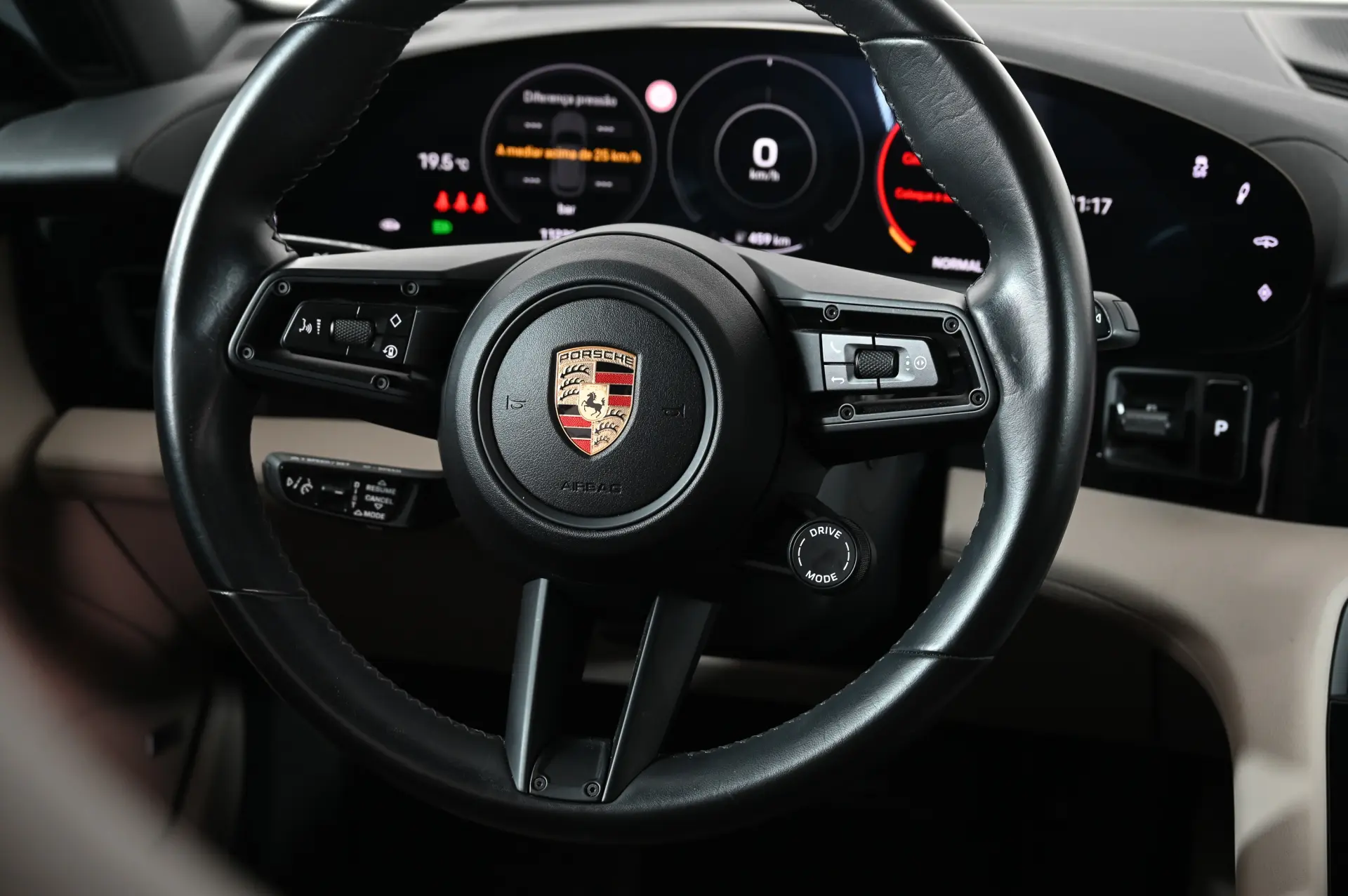 Porsche Taycan Sport Turismo 4S 23