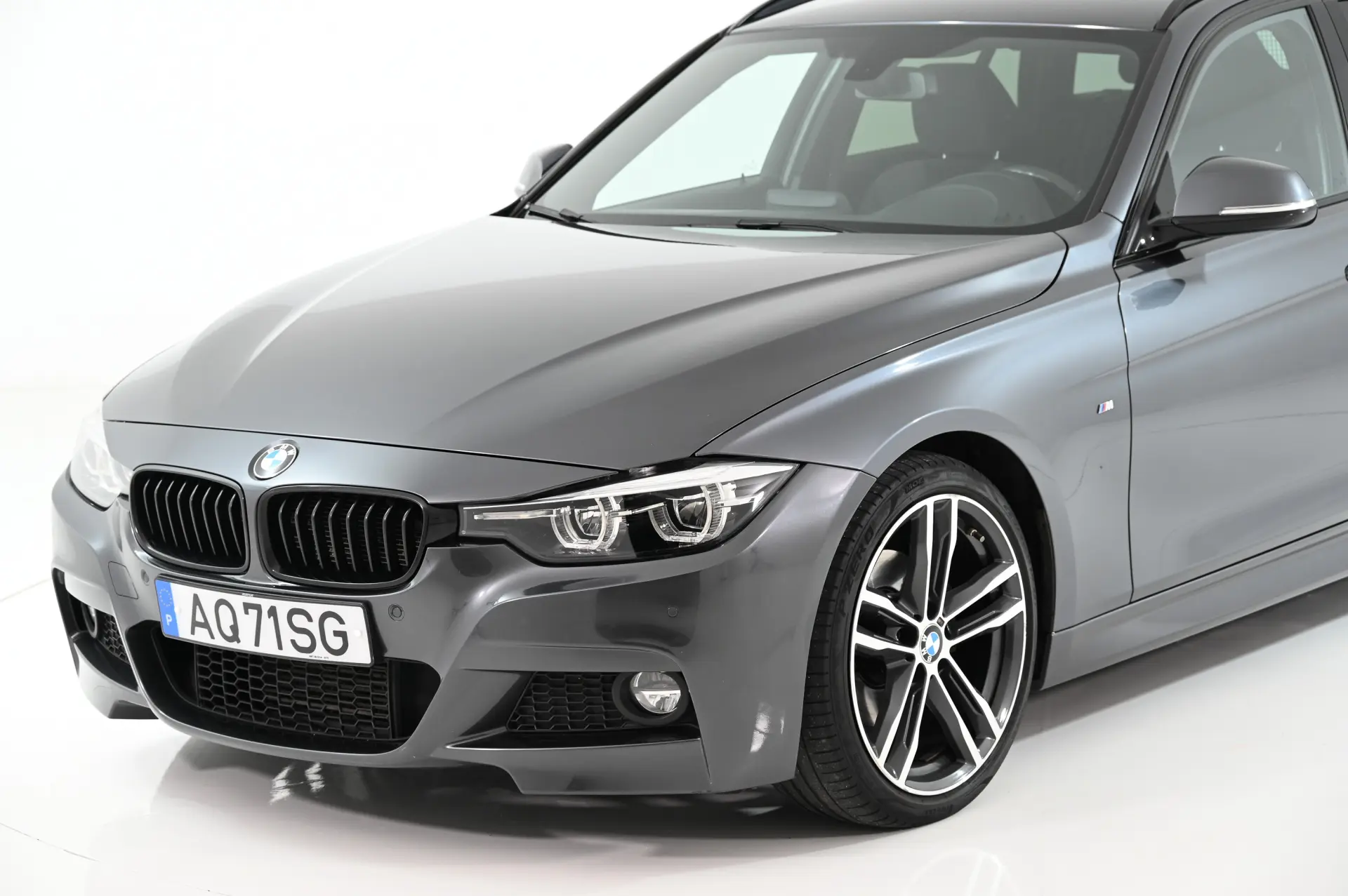 BMW 320 d Pack M Auto 12