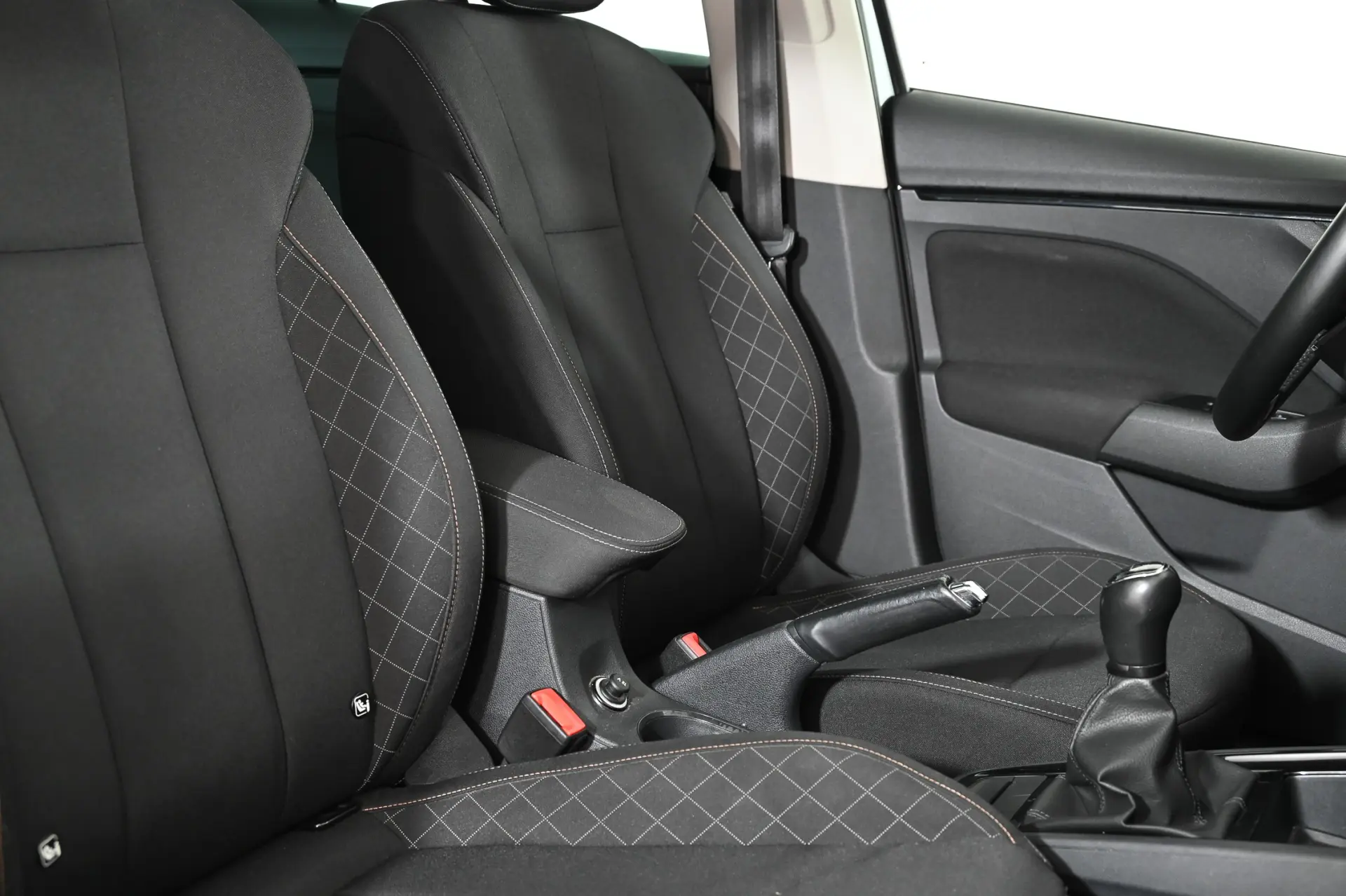 Skoda Kamiq 1.0 TSI Ambition 23