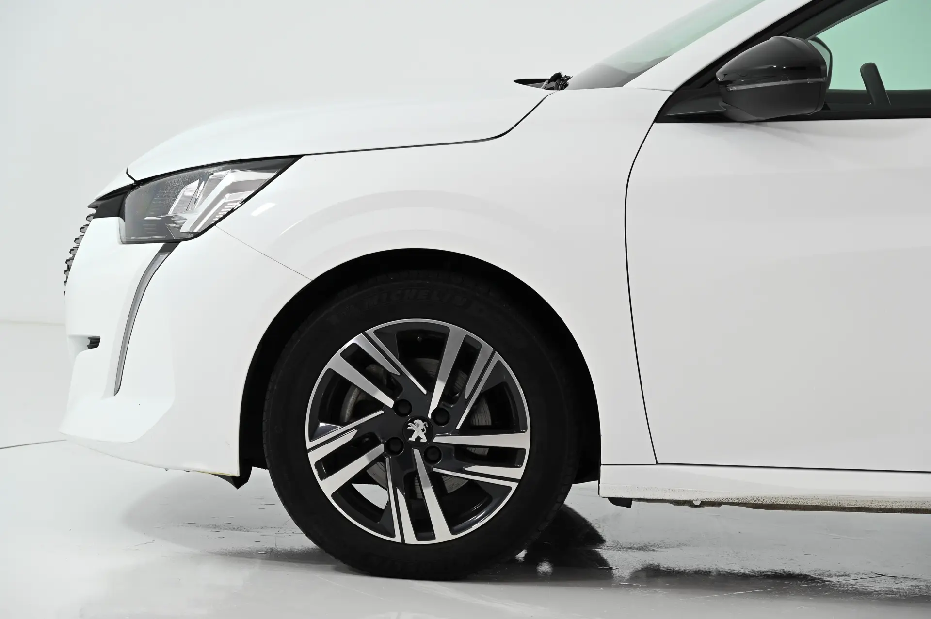 Peugeot 208 1.2 PureTech Active Pack 11