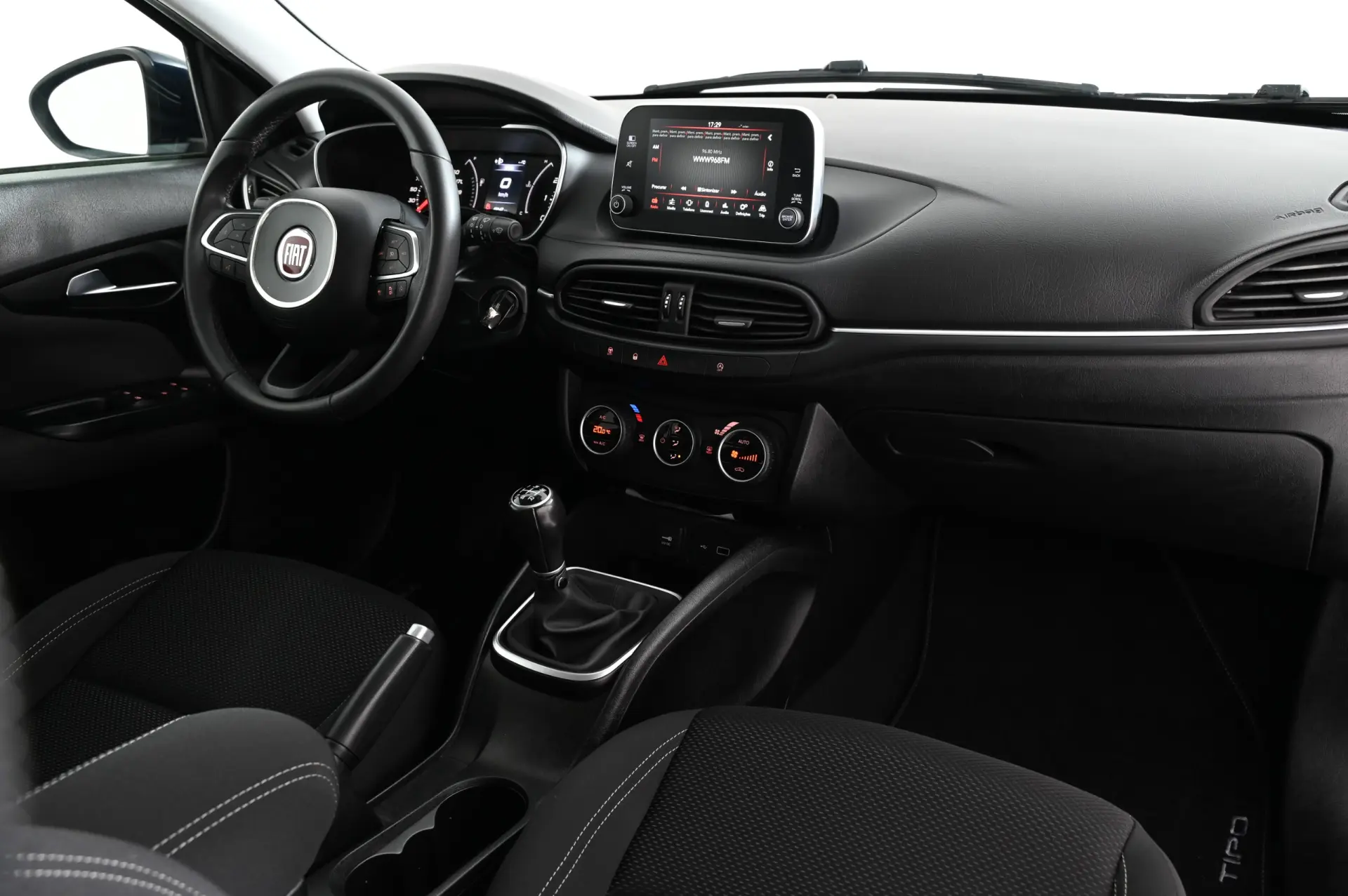 Fiat Tipo 1.3 M-Jet Lounge 4