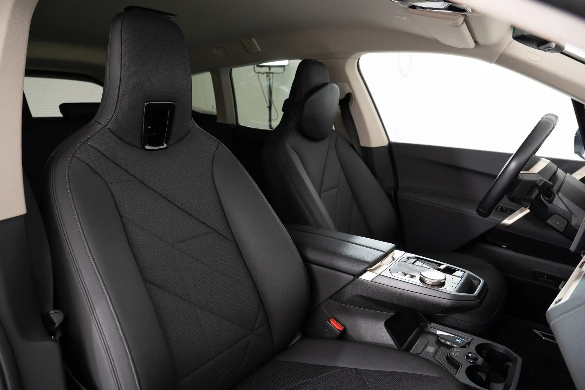 BMW iX xDrive 40 4