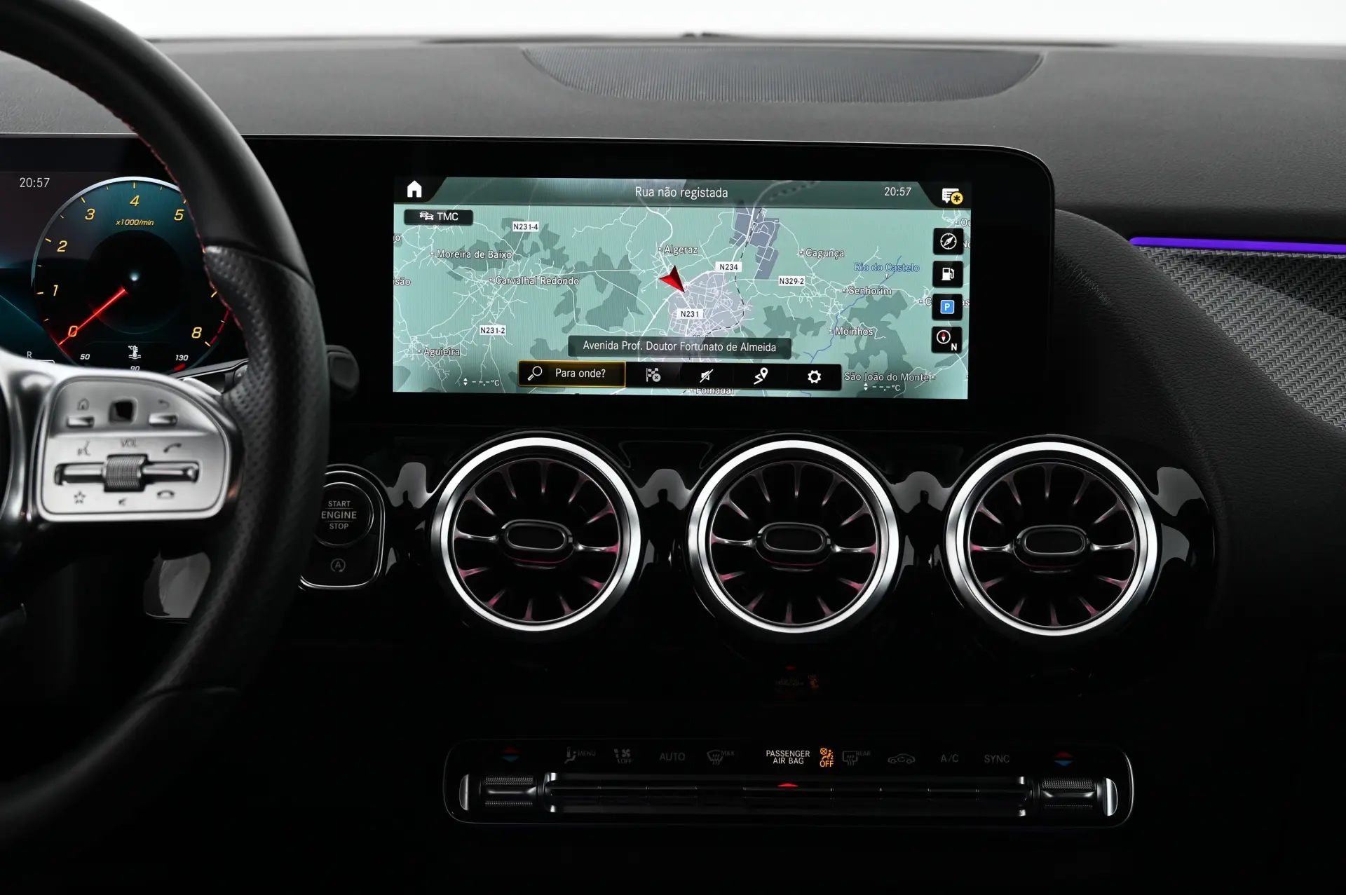 Mercedes-Benz GLA 200 AMG Line 18