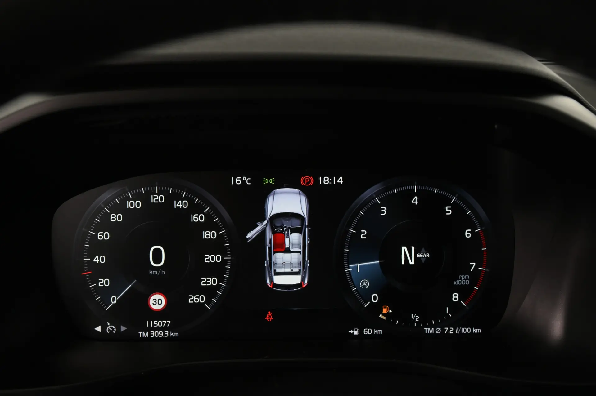 Volvo XC 40 1.5 T2 Momentum 17