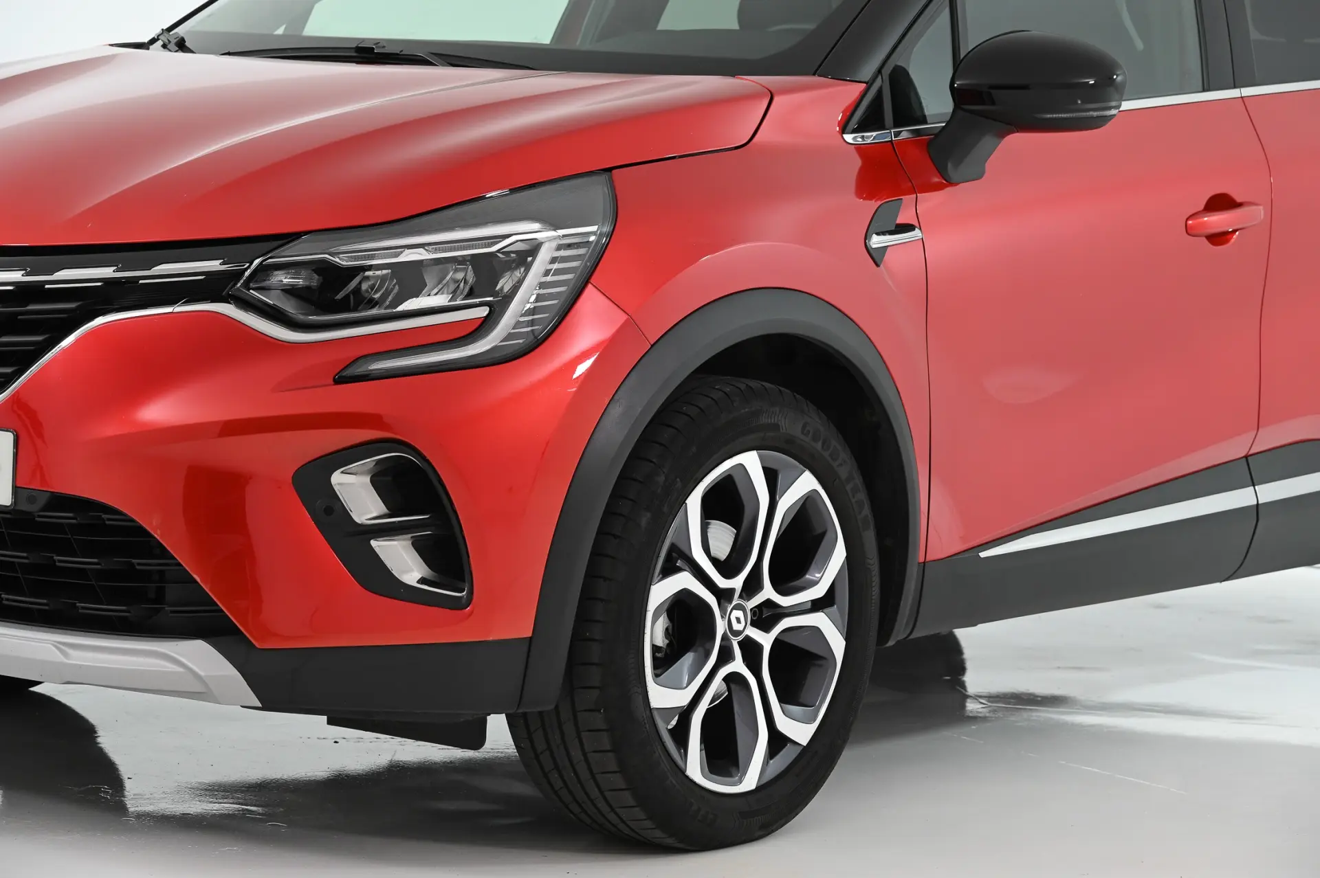 Renault Captur 1.0 TCe Exclusive 13