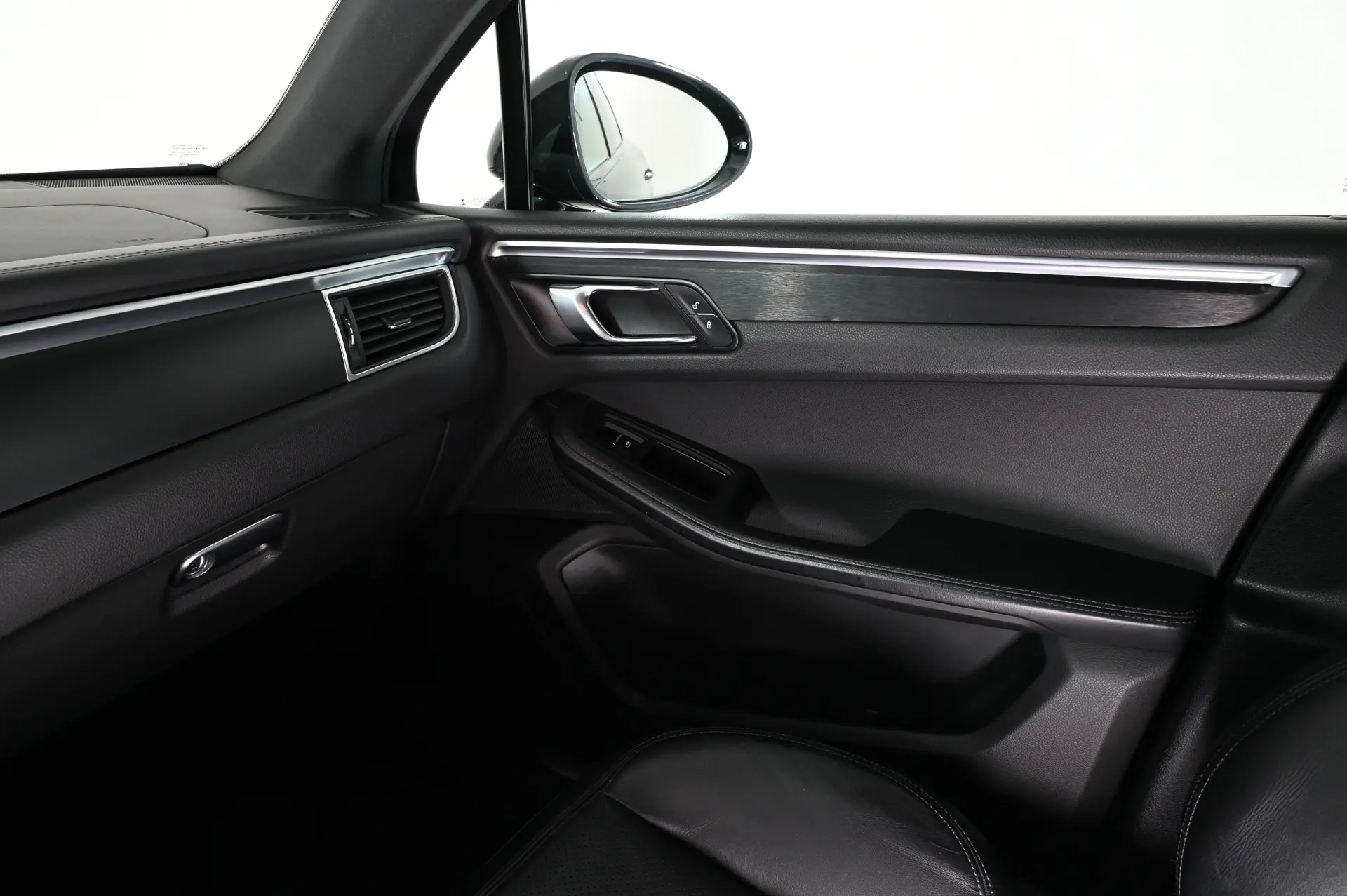 Porsche Macan GTS PDK 22
