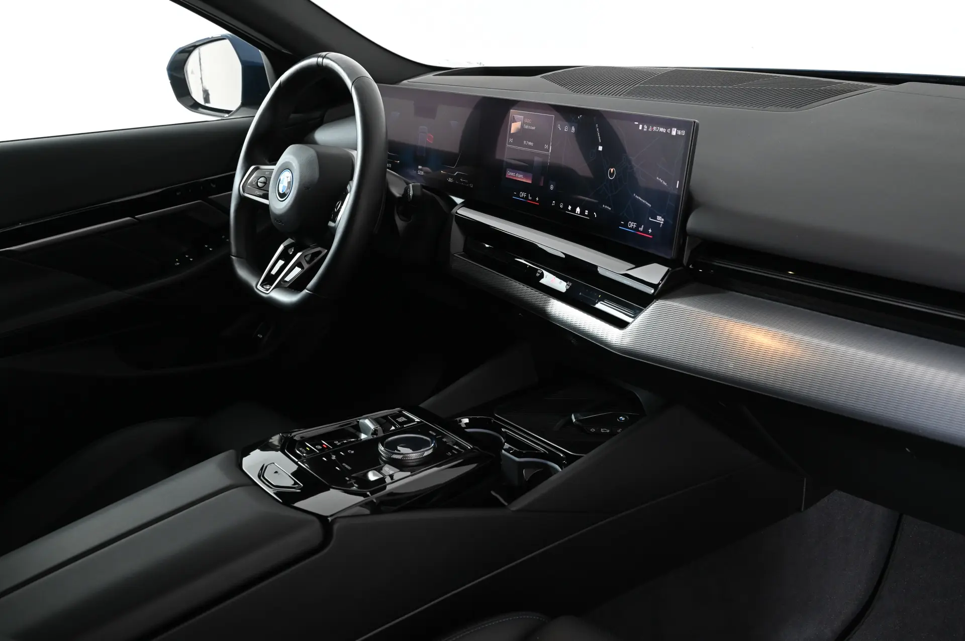 BMW 530 e Pack Desportivo M 31
