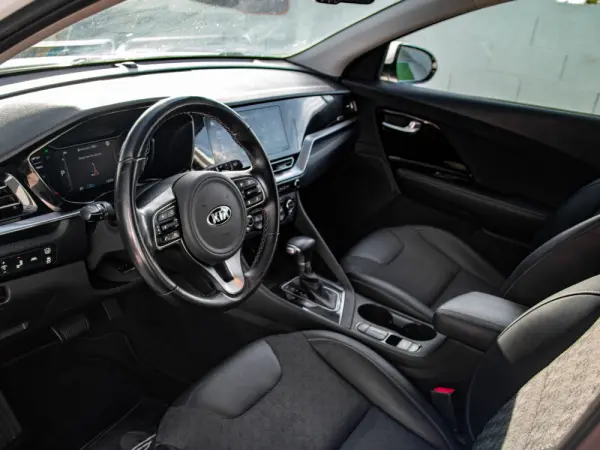 Kia Niro 1.6 GDi HEV Tech 15