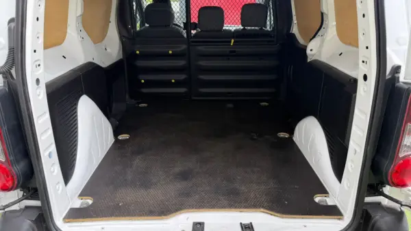 Citroen Berlingo 1.6 BlueHDi L1 3L 9