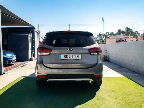 Kia Carens 1.7 CRDi ISG TX 7