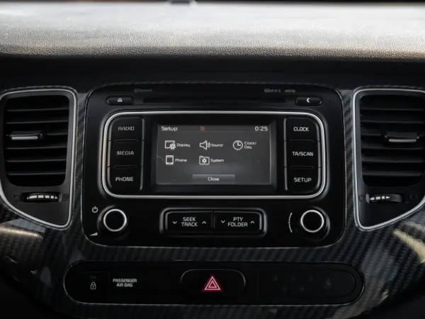 Kia Carens 1.7 CRDi ISG TX 25