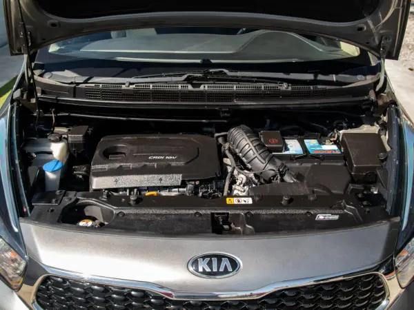 Kia Carens 1.7 CRDi ISG TX 36