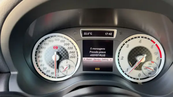 Mercedes-Benz A 180 d Urban 25