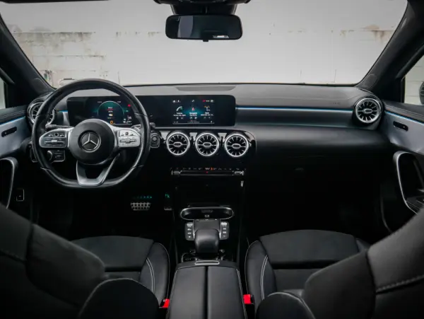 Mercedes-Benz A 250 e 8G-DCT Edition AMG Line 19