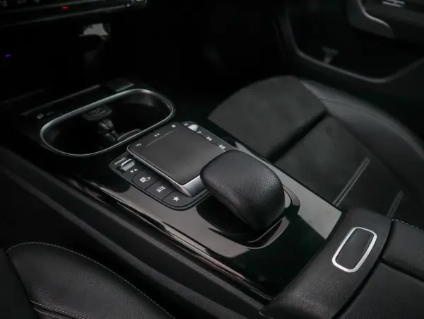 Mercedes-Benz A 250 e 8G-DCT Edition AMG Line 28