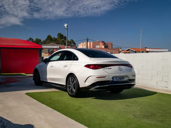 Mercedes-Benz CLA 250 EQ 10
