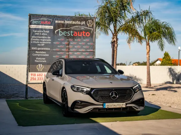 Mercedes-Benz E 300 de 4