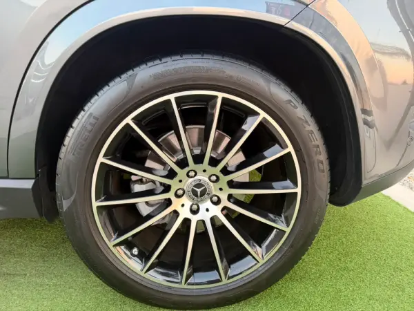 Mercedes-Benz GLE 350 de 4Matic 15