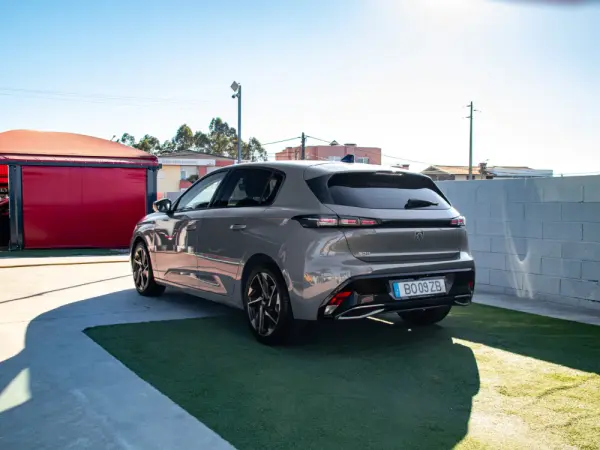 Peugeot 308 1.5 BlueHDi Allure Pack EAT8 9