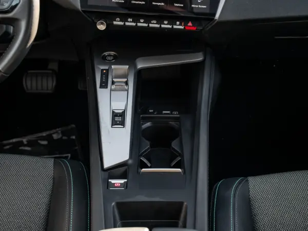 Peugeot 308 1.5 BlueHDi Allure Pack EAT8 21