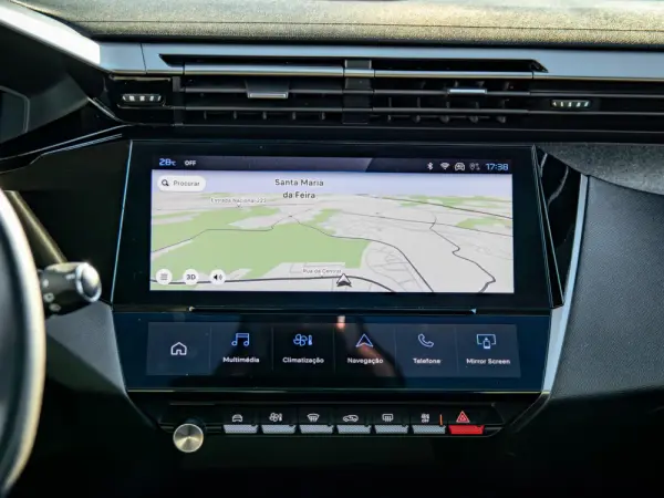 Peugeot 308 1.5 BlueHDi Allure Pack EAT8 24