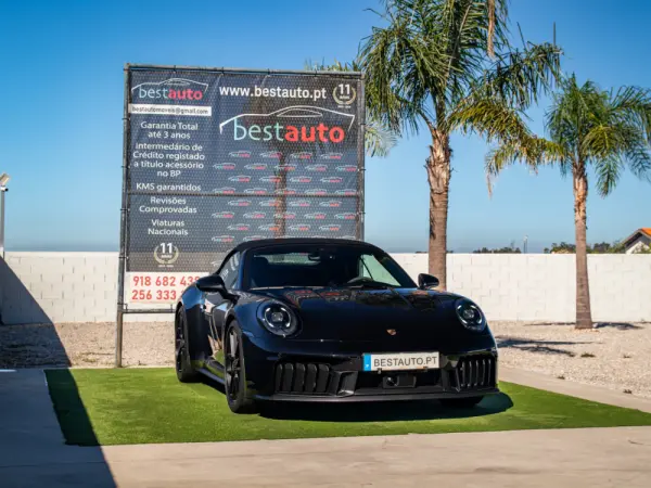 Porsche 911 (992) Carrera GTS 4