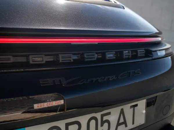 Porsche 911 (992) Carrera GTS 9