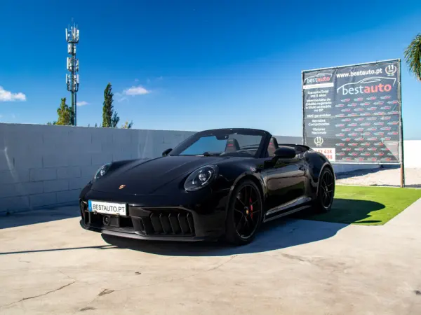 Porsche 911 (992) Carrera GTS 12