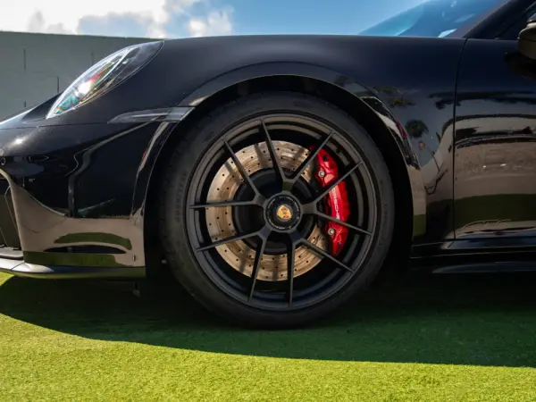 Porsche 911 (992) Carrera GTS 16