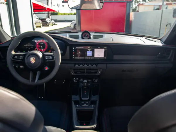 Porsche 911 (992) Carrera GTS 25