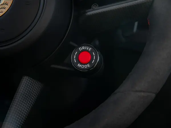Porsche 911 (992) Carrera GTS 27