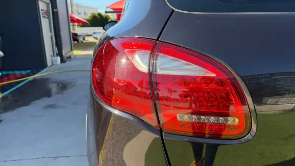 Porsche Cayenne Tiptronic 10