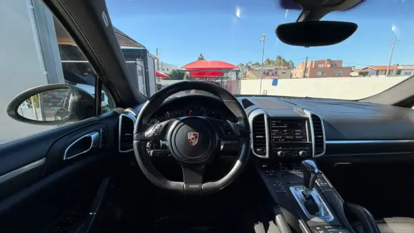 Porsche Cayenne Tiptronic 23