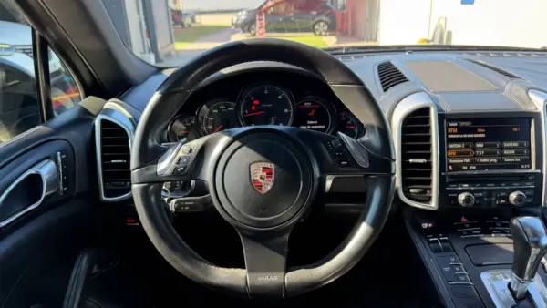 Porsche Cayenne Tiptronic 24